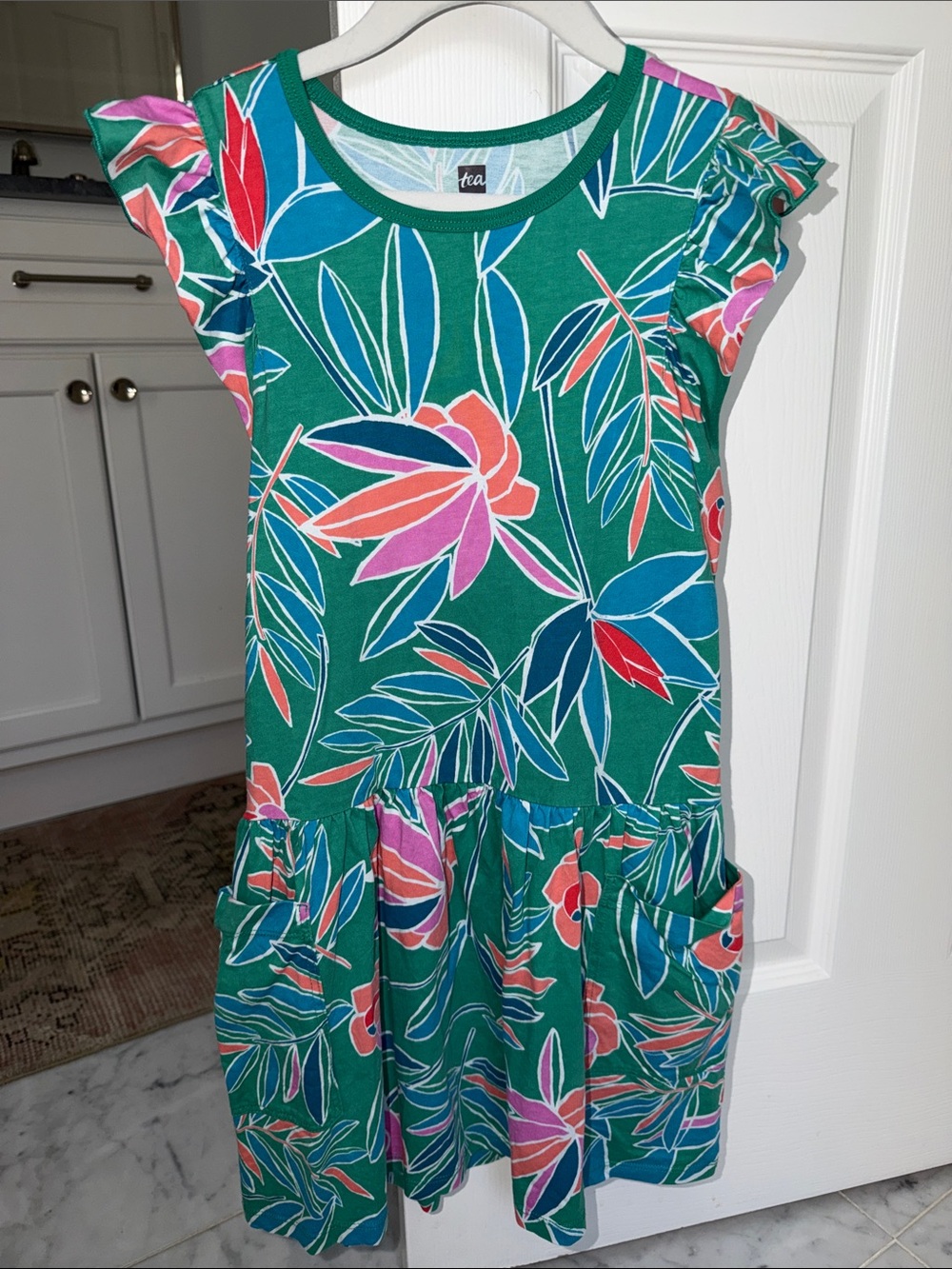 Tea Collection girls’ tropical pocket dress